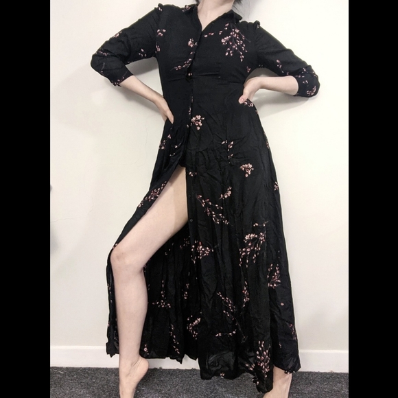 Black cherry blossom button down dress - Picture 4 of 4